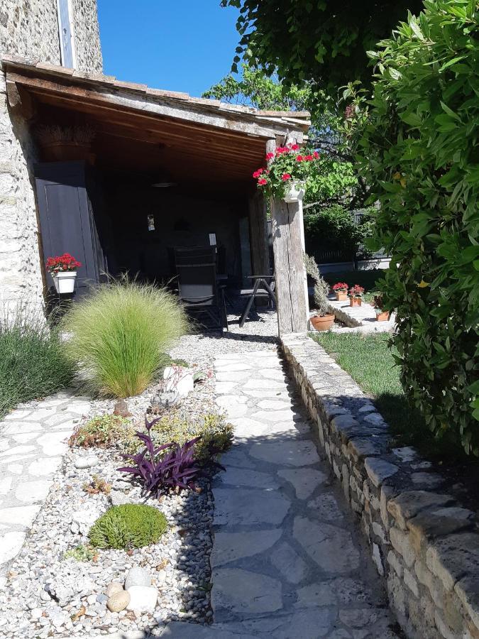 Chez Elles Apartment Portes-en-Valdaine Bagian luar foto
