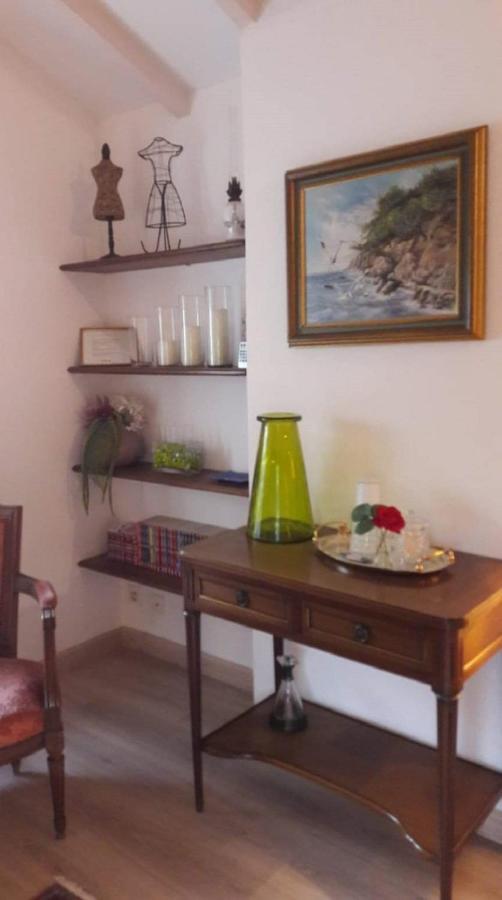 Chez Elles Apartment Portes-en-Valdaine Bagian luar foto